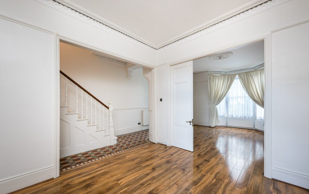 ELMS CRESCENT, SW4