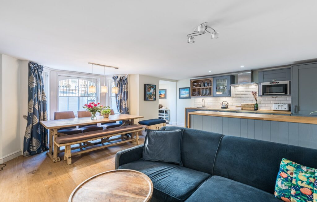 OFFERTON ROAD, SW4